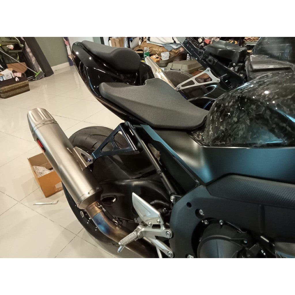 For Honda CBR1000RR-R CNC-Machined Exhaust Hanger, Lightweight Bracket, Non-Destructive Installation