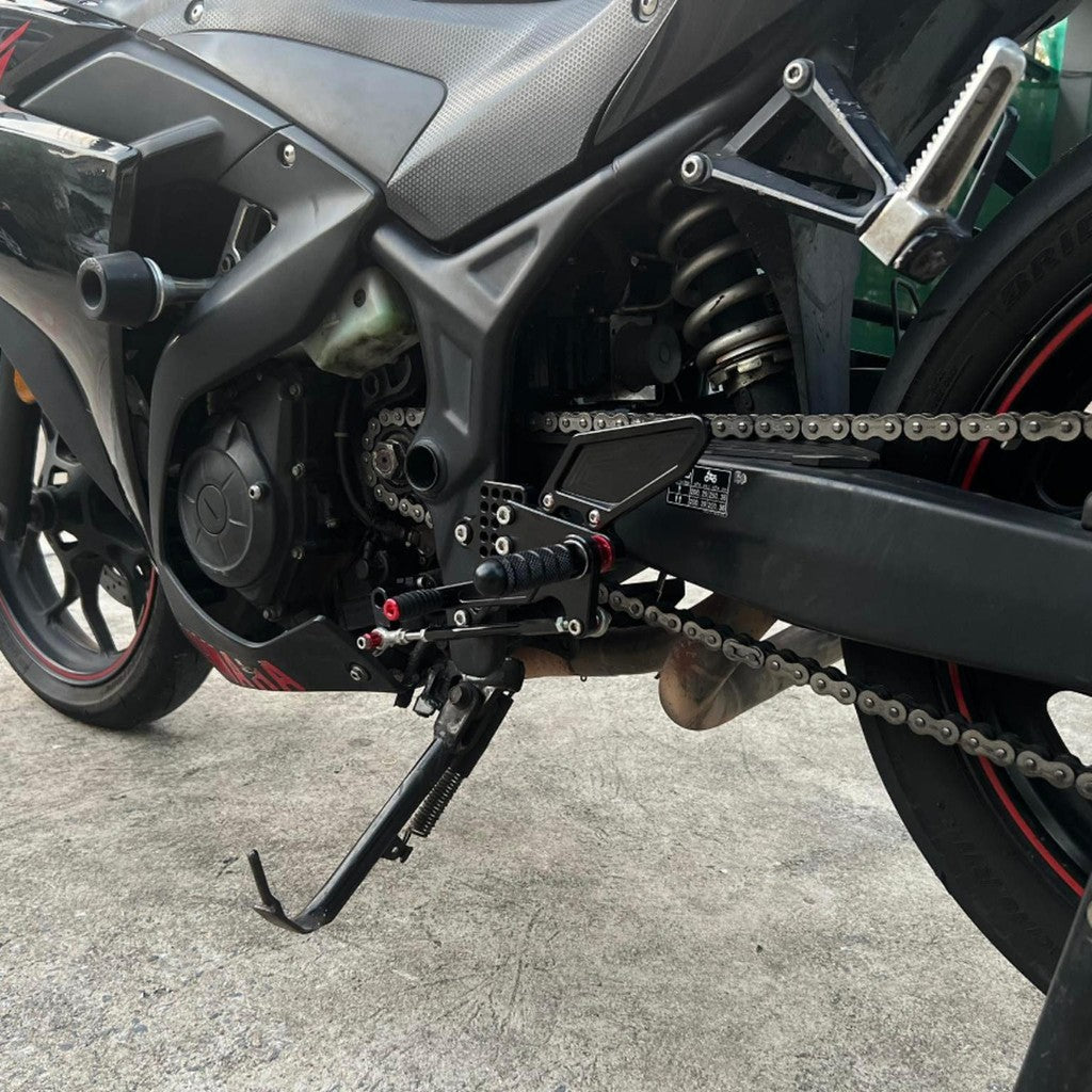 For Yamaha R3 modified Racing rearsets Multiple positions adjustable