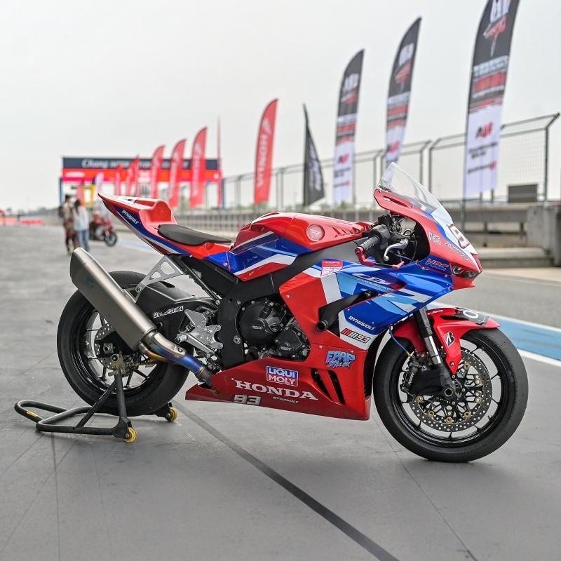 For Honda CBR1000RR-R CNC-Machined Exhaust Hanger, Lightweight Bracket, Non-Destructive Installation