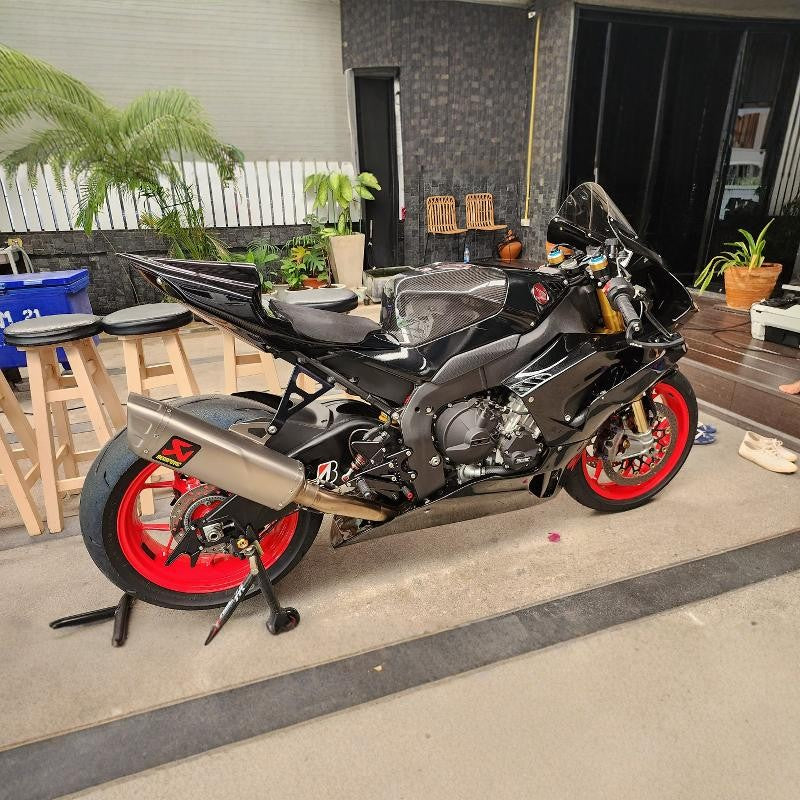 For Honda CBR1000RR-R CNC-Machined Exhaust Hanger, Lightweight Bracket, Non-Destructive Installation