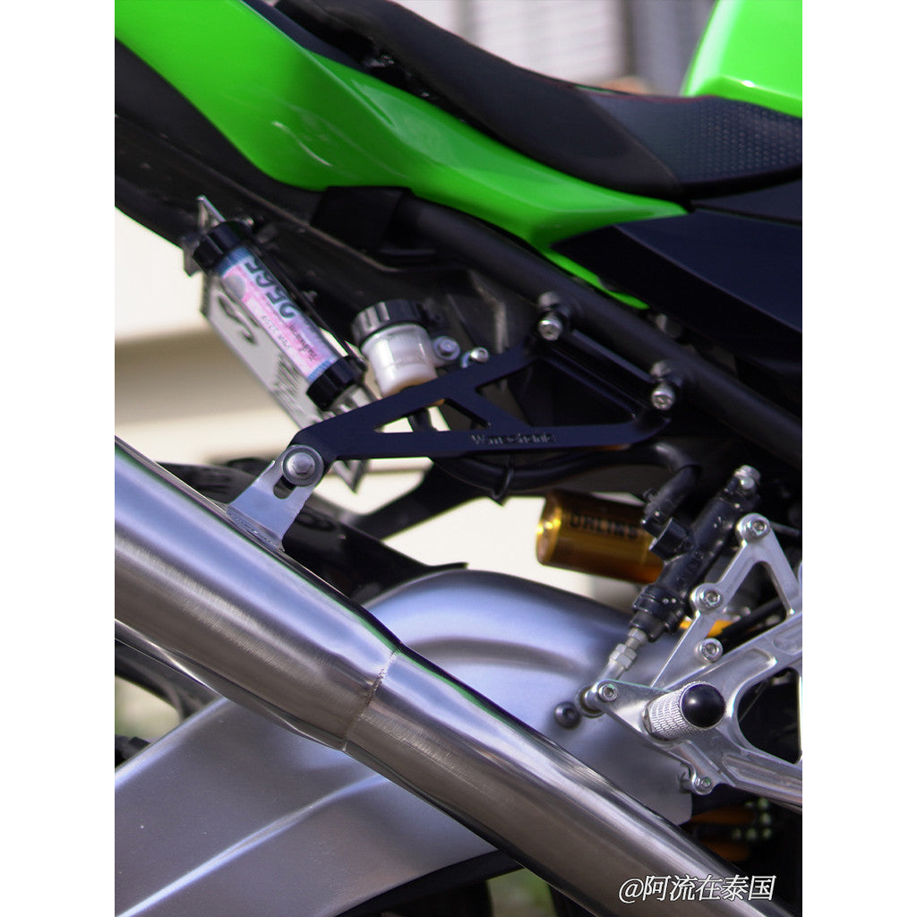 For KAWASAKI Ninja400 exhaust pipe bracket|6mm thick quality aluminum|strong and durable