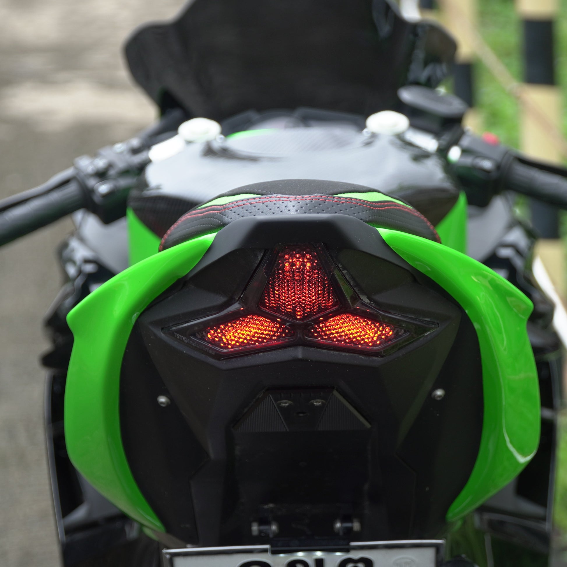 For Kawasaki ninja400 modified in ZX6R style Rear fairng No-damage image 6