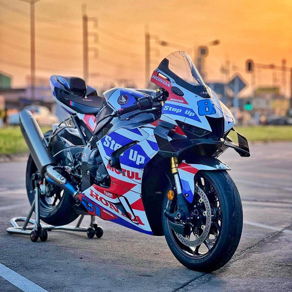 Honda cbr1000rrr modified Carbon Racing Windshield｜pure carbon｜Low wind resistance