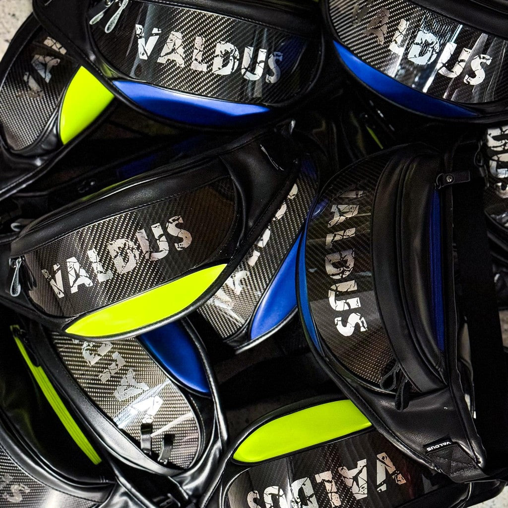 Valdus Motorcycle Rider Backpack｜Waist Bag｜Premium Leather Carbon Fiber｜High-Quality Riding Gear